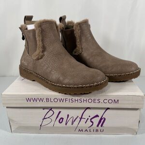 Blowfish Brown Ankle Booties with Fur Trim, size 6.5, NIB
